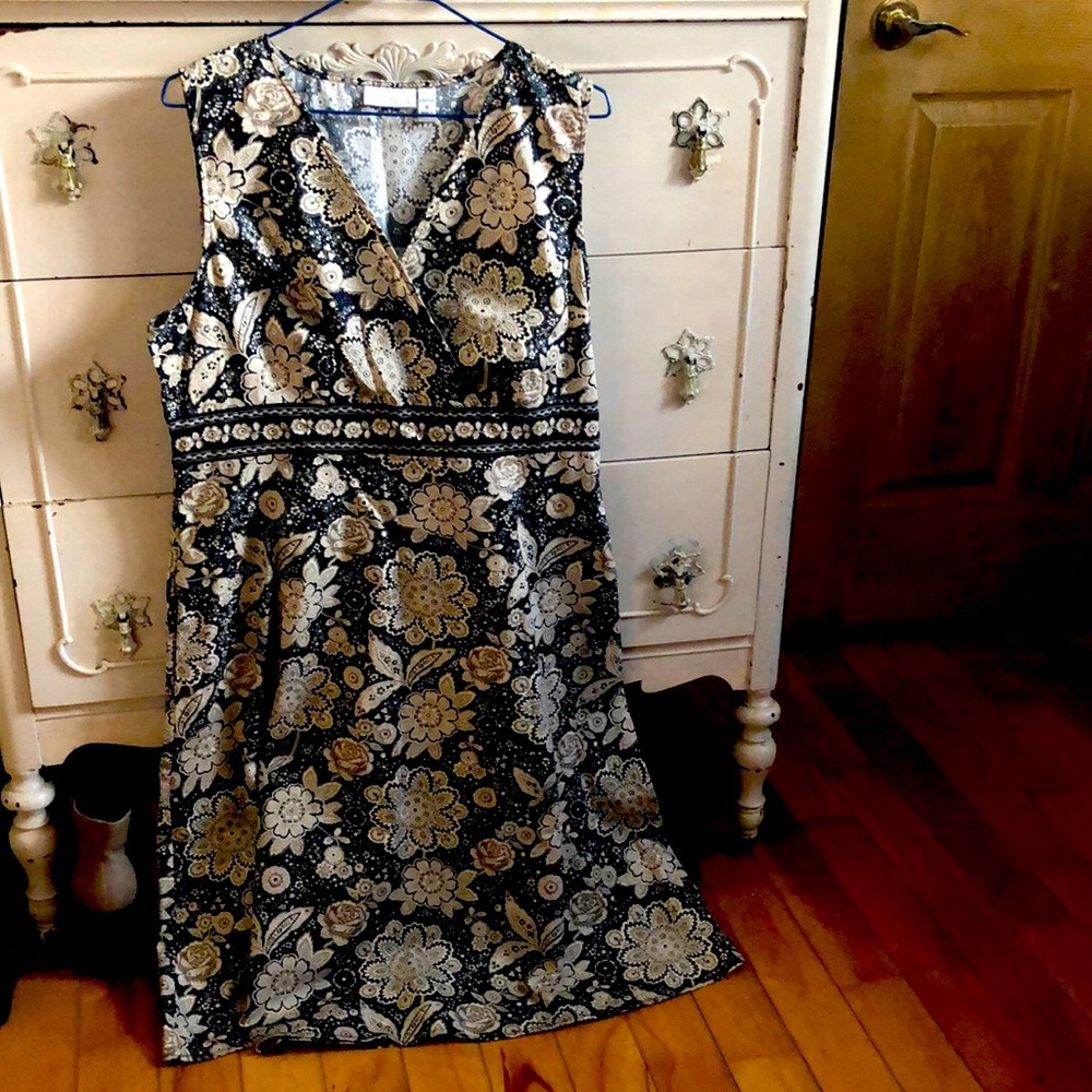 Croft&Barrow patterned dress stretch black and beige size 16